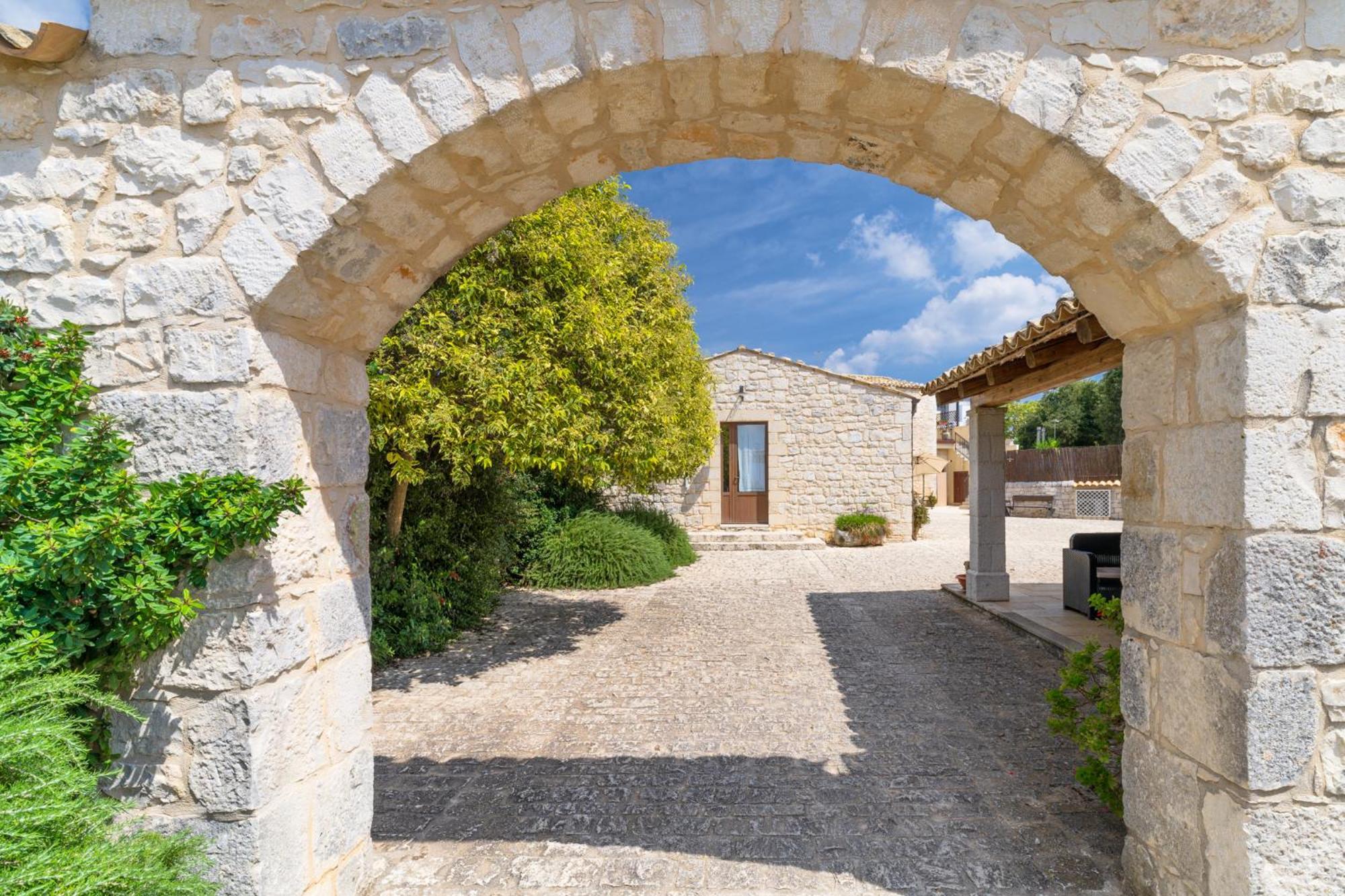 Borgo Monachella Bed & Breakfast Ragusa Luaran gambar