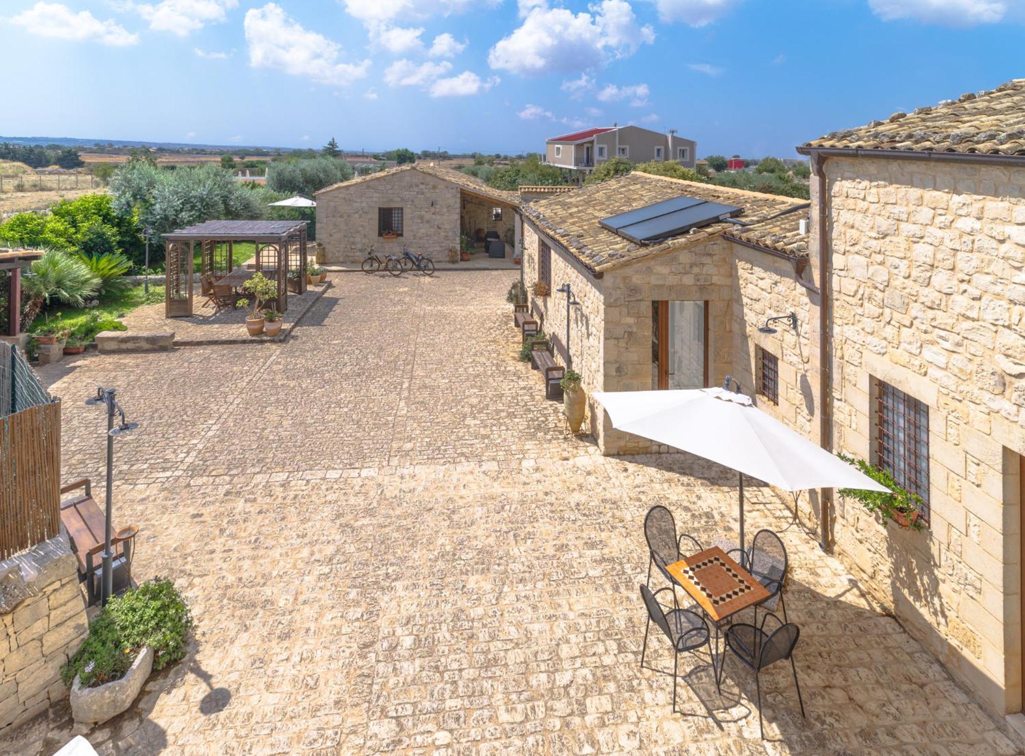 Borgo Monachella Bed & Breakfast Ragusa Luaran gambar